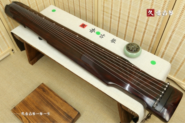 丽江市高级精品演奏古琴【仲尼式】【泛红】
